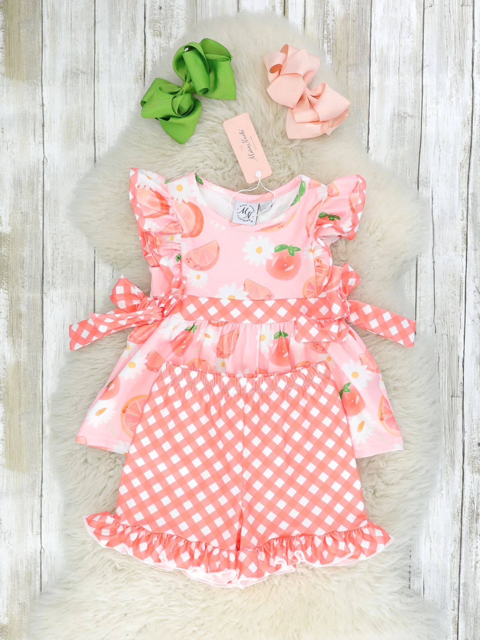 Grapefruit & Daisy Ruffle Outfit